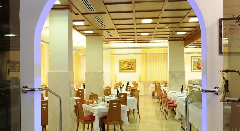 Hotel Adler Alassio Exterior photo
