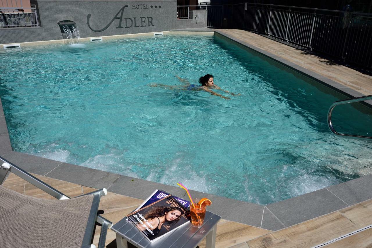 Hotel Adler Alassio Exterior photo